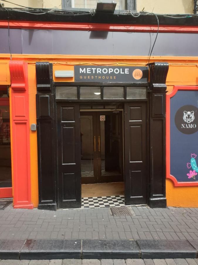ホテル The Metropole キルケニー エクステリア 写真